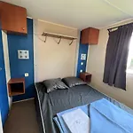 La Clape Village אתר קמפינג