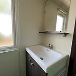 אתר קמפינג La Clape Village *