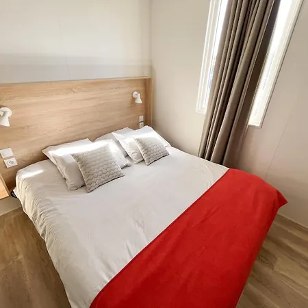 Campsite La Clape Village Agde