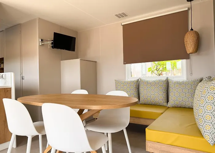 La Clape Village Kemping